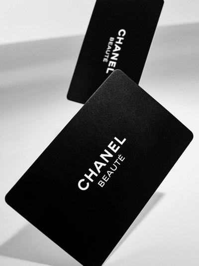 CHANEL 2 SACS PAPIER EMBALLAGE CADEAUX AVEC RUBAN ET CAMELIA DE