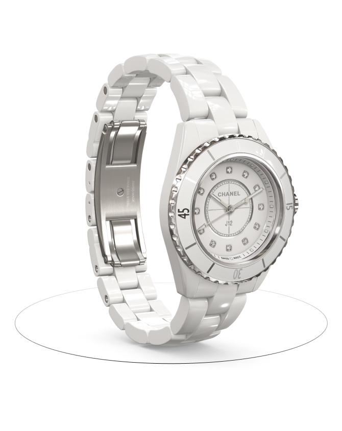 J12 Watch 33 mm H5703 CHANEL