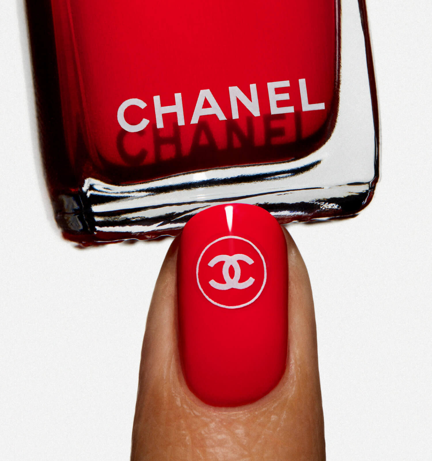 LE VERNIS Nail | noir - 155 colour Rouge CHANEL