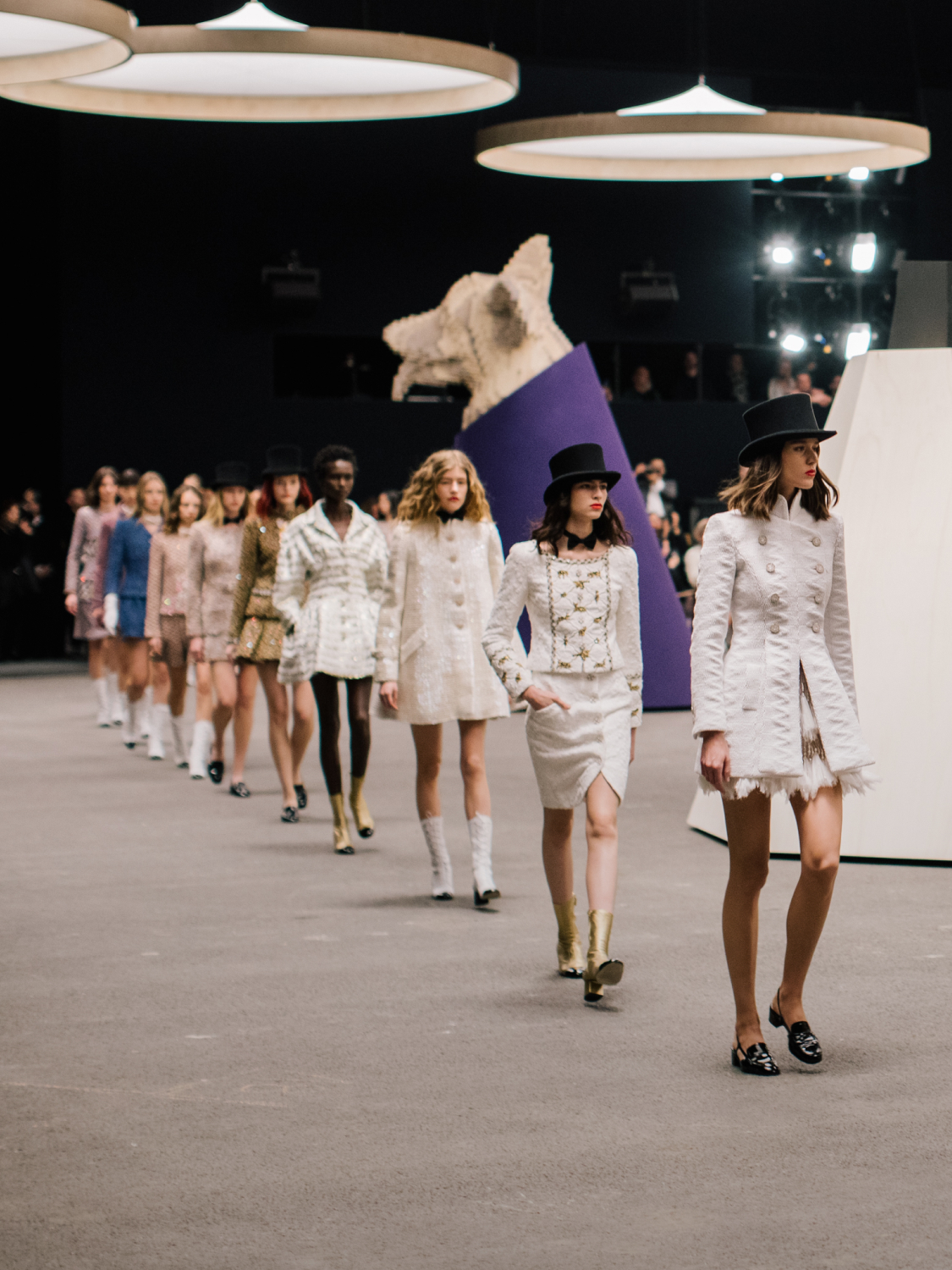 Fashion shows, Ready-to-Wear and Accessories Collections | CHANEL