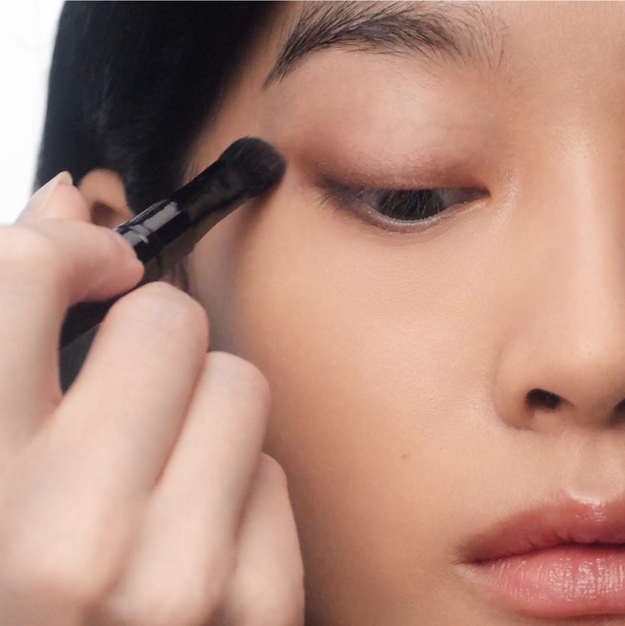 PINCEAU DUO PAUPIÈRES RÉTRACTABLE N°200 PINCEL DÚO RETRÁCTIL PARA SOMBRA DE OJOS 1PCE