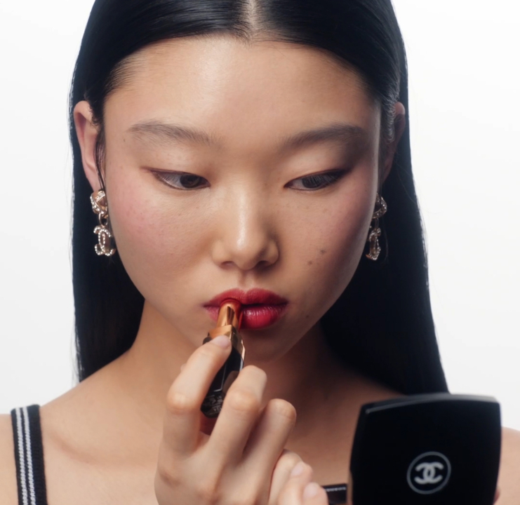 サンセット ピンク - Look This Way - 特集 | CHANEL シャネル
