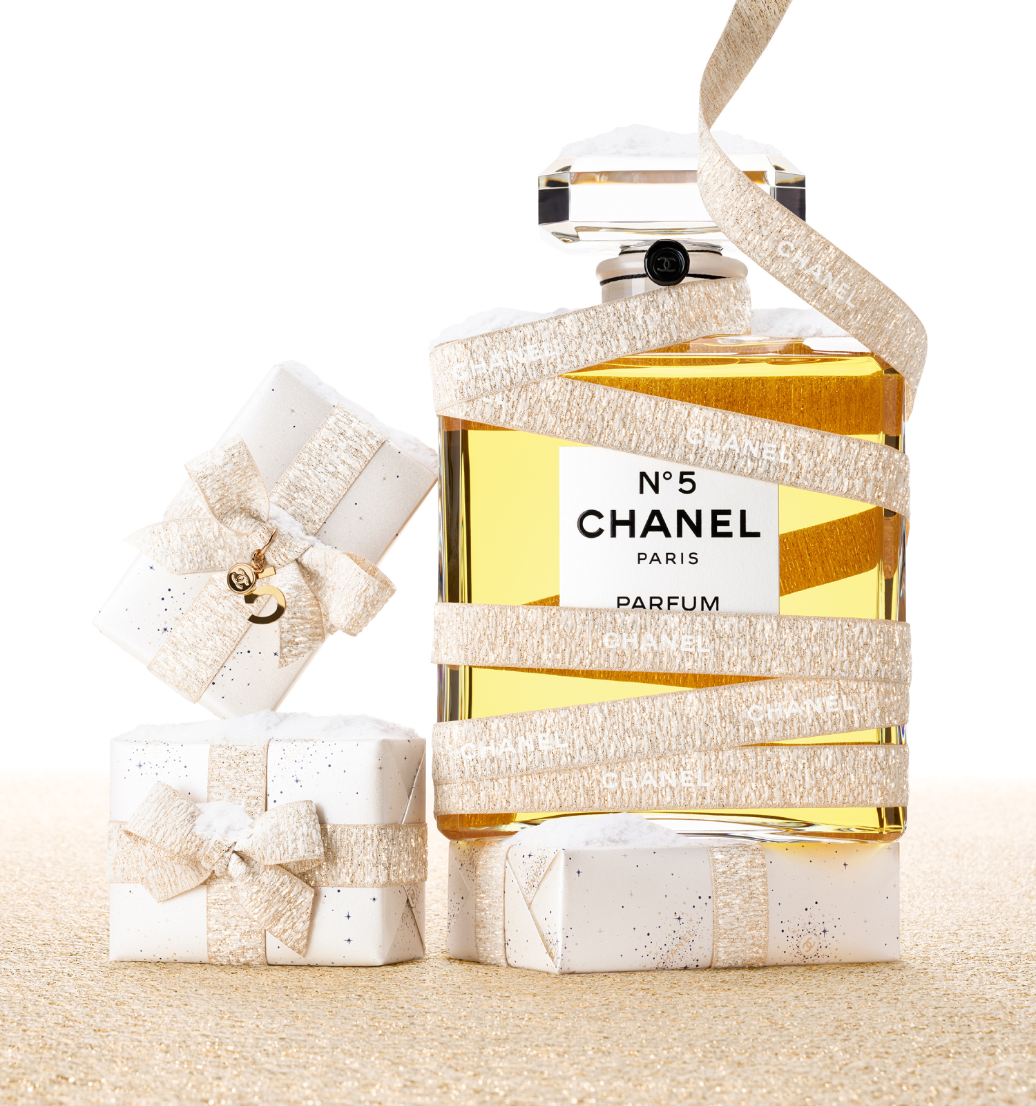 chanel perfume black