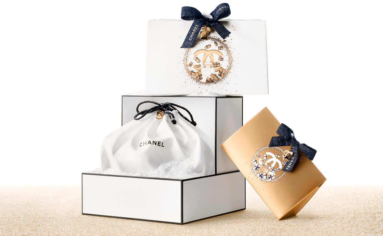 Chanel Pink Gift Wrapping Supplies