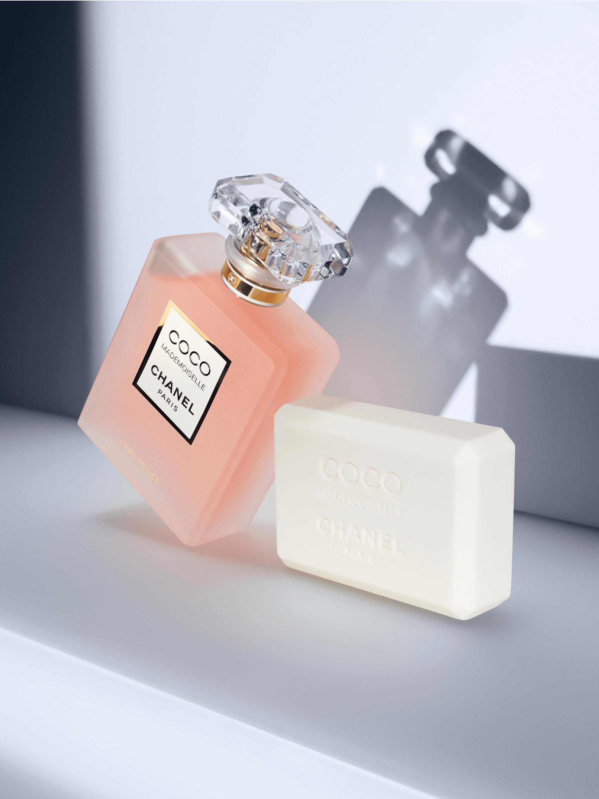 ココ マドモアゼル ロー プリヴェ - 50 ml - Fragrance | CHANEL シャネル