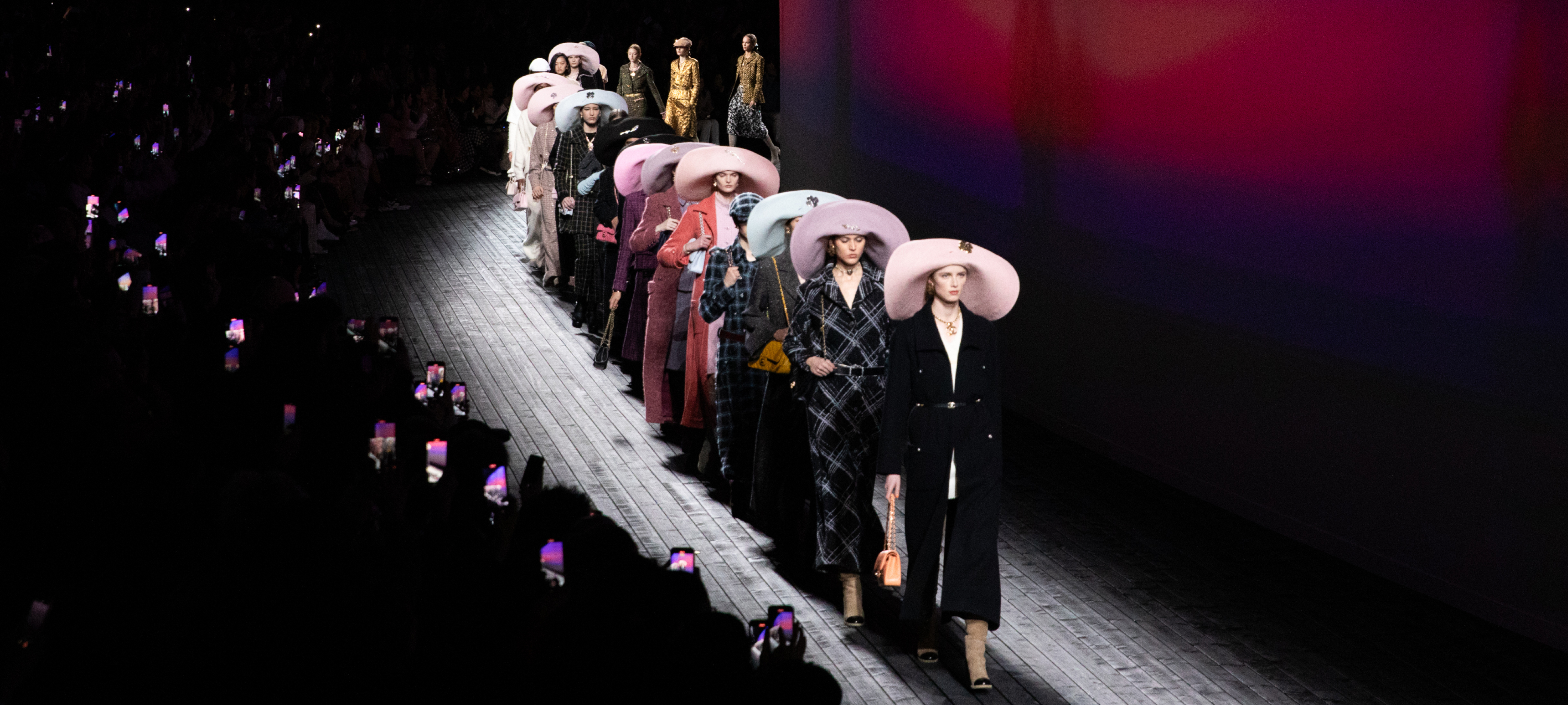 Fashion shows, Ready-to-Wear and Accessories Collections, CHANEL